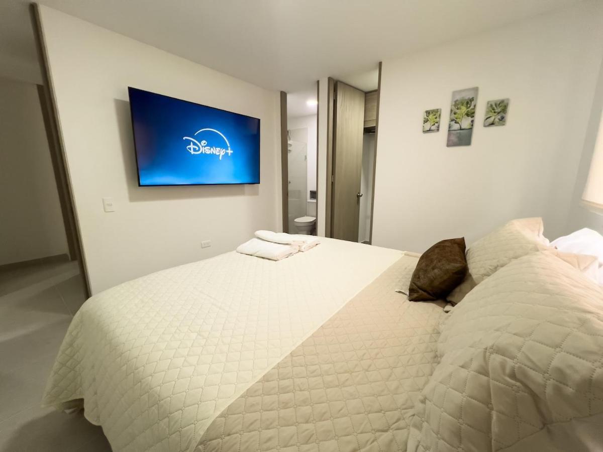 2 Cuartos Ac Y Piscina *