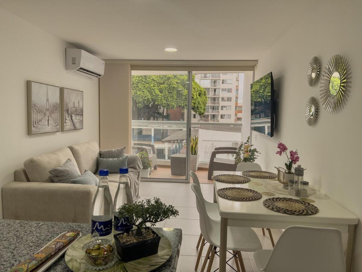 2 Cuartos Ac Y Piscina